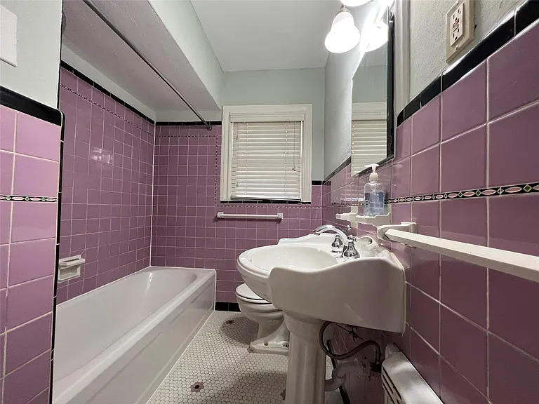 4410 Pease St #2 — Photo 10