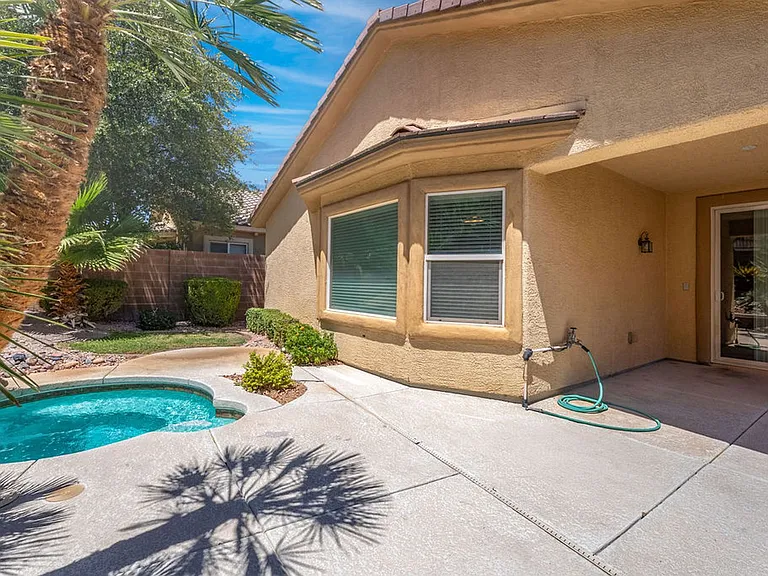 4433 Weitzman Pl — Photo 40