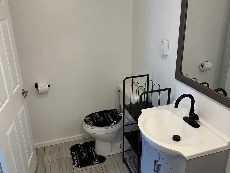 142 Music Center Dr — Photo 14