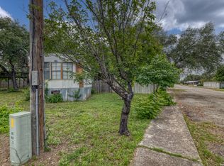 403 E Third St, Camp Wood, TX 78833