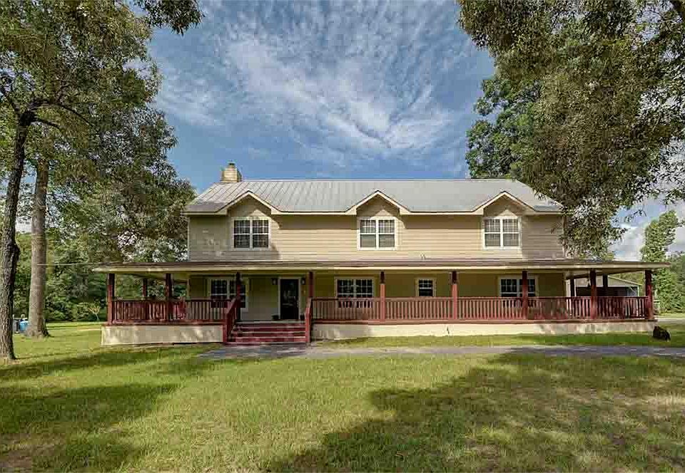 1st image of 3811 White Oak St