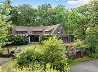 2 Jordan Rd, New Hartford, NY 13413