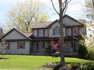 13611 W Spring St, Burton, OH 44021