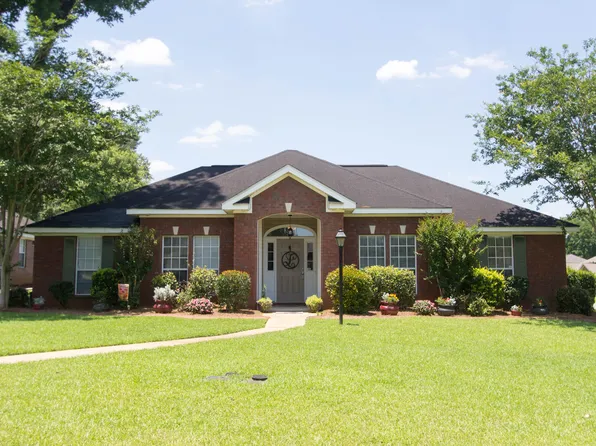 3882 Champion Cir W, Mobile, AL 36695