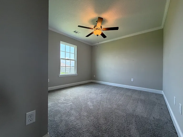 622 Fescue Dr — Photo 25