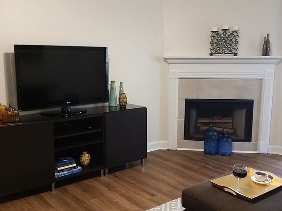 4th image of 18117 Sterling Gate Cir