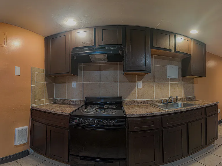 26 Wilmore St #B1 — Photo 10