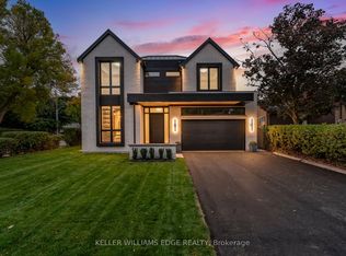 144 Mansfield Dr, Oakville, ON L6H1K4