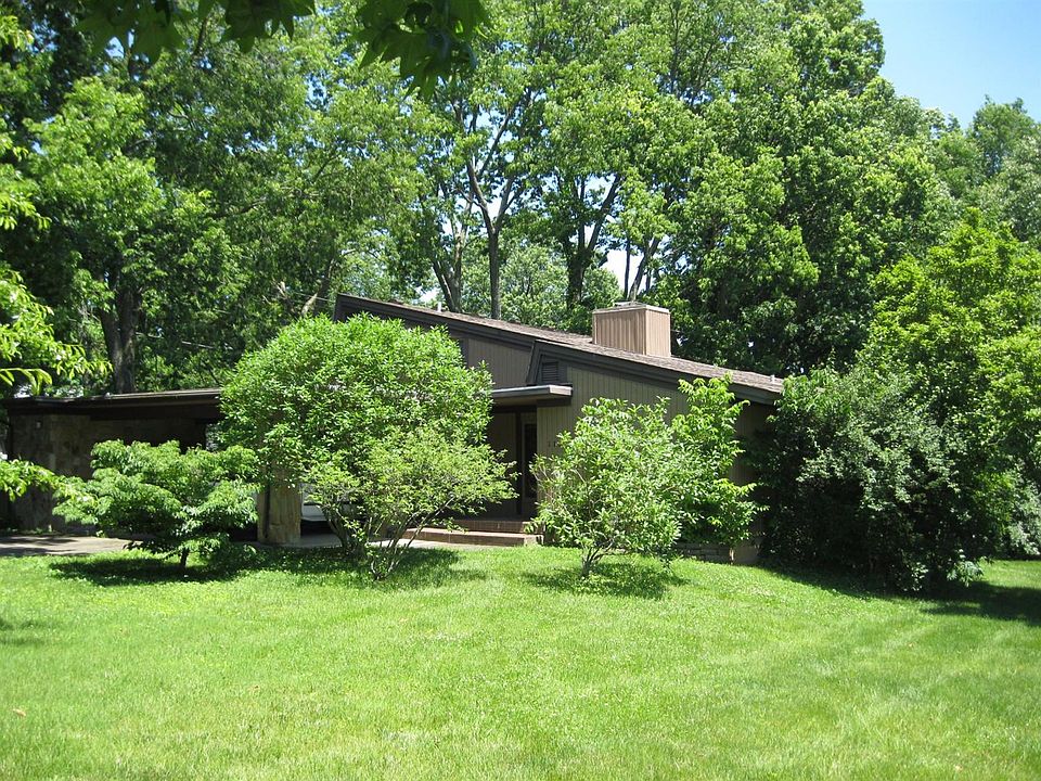 1st image of 3338 Pimlico Pkwy