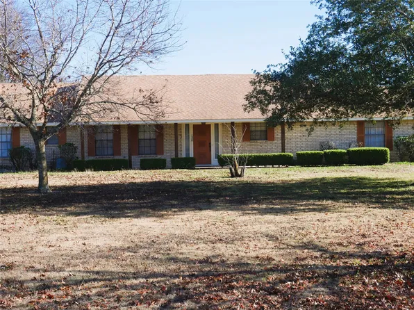 128 Burkett Ln, Red Oak, TX 75154