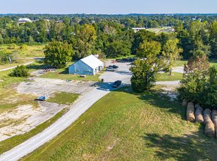 300 Spar Mill Rd, Marion, KY 42064