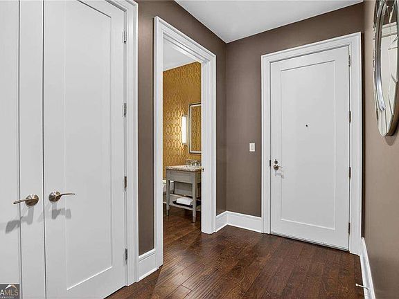 3rd image of 1065 Peachtree St NE Unit 2901