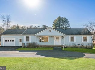 8714 Meetze Rd, Warrenton, VA 20187