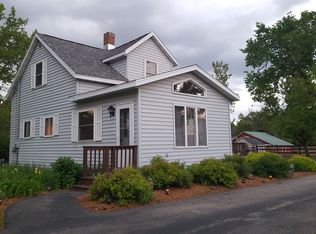 10413 Hollywood Rd, Nekoosa, WI 54457