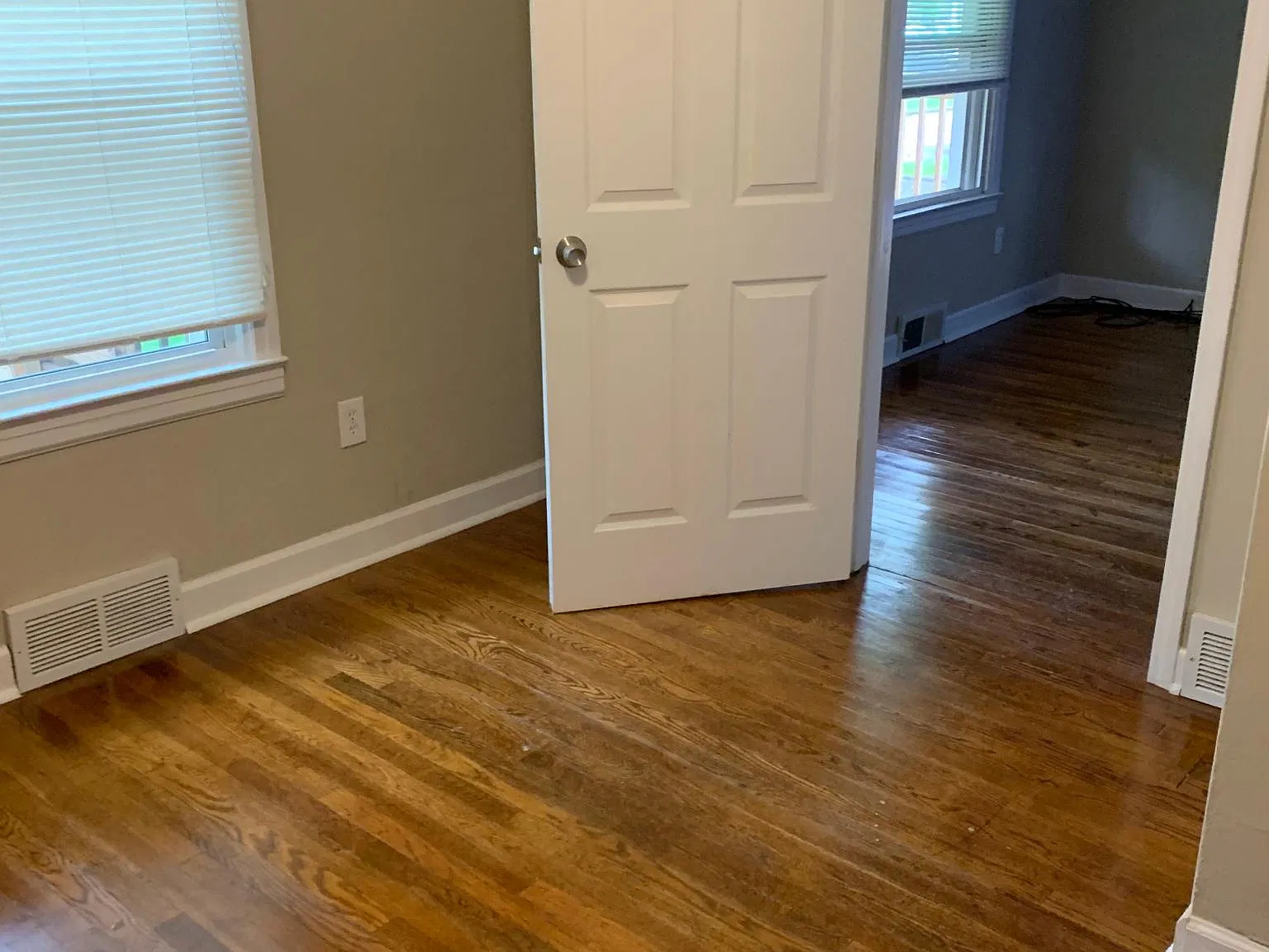 4 bed, 1200 sqft, $1,500 — Photo 4