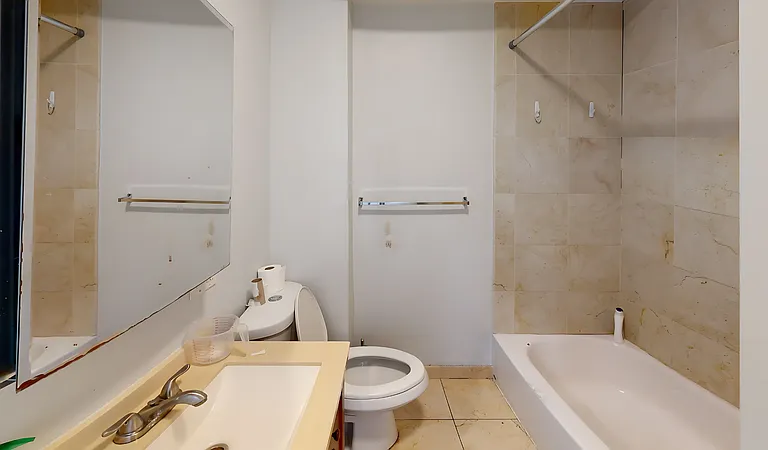 2969 Washington St #2R — Photo 11