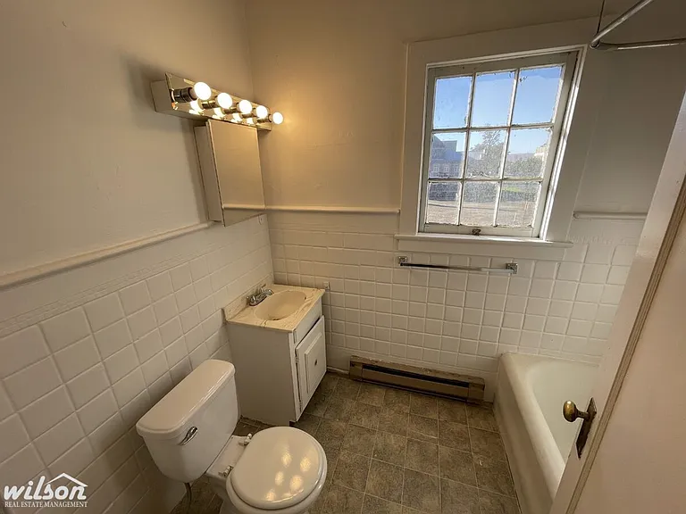 115 N Naches Ave — Photo 9