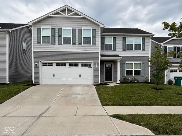 950 Sunchaser Rd, Lebanon, IN 46052