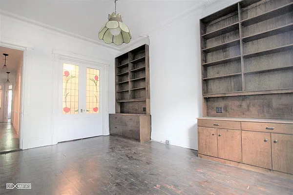 Rented by Citi Habitats | media 9