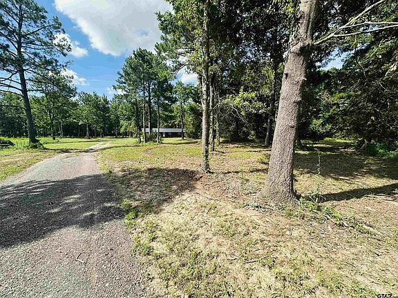 3rd image of 169 County Road 4400
