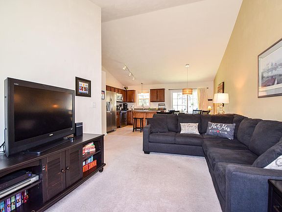 4th image of 2040 Tula Dr
