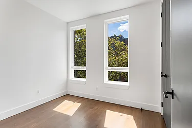 Rented by Safdie Realty Group