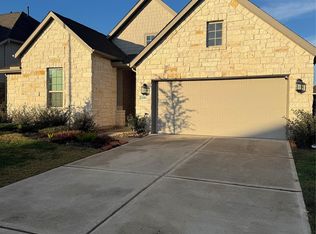 2911 Cooper Hawk Ln, Richmond, TX 77406