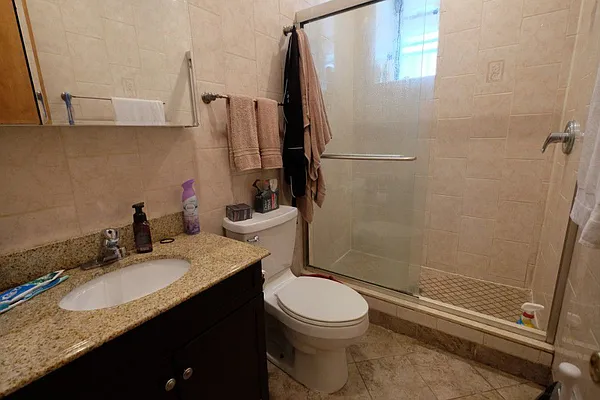 Rented by SBJ Brokerage, LLC | media 8