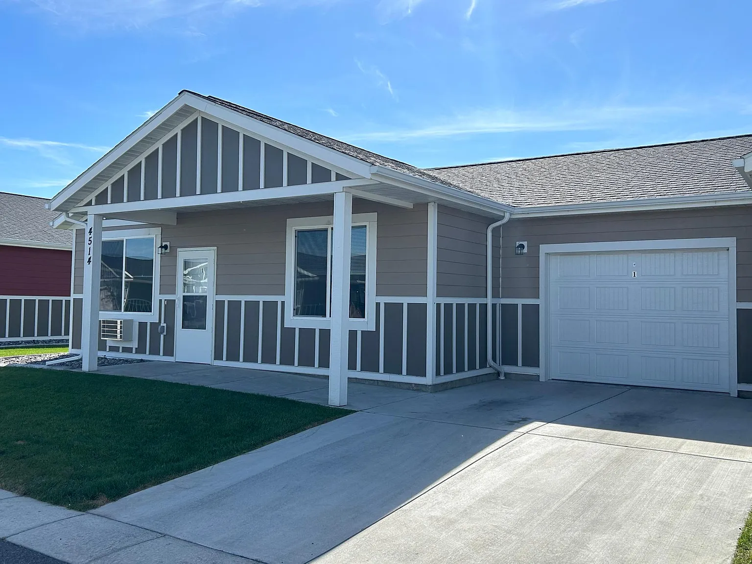 Sleeping Giant Patio Home Apartments — Photo 1