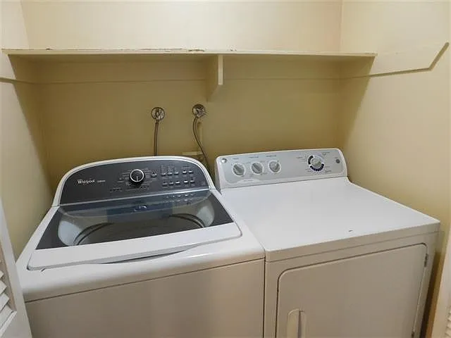 1651 S Juniper St #225 — Photo 8