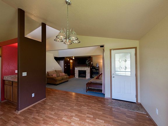 4th image of 2850 Muriel Ct SE