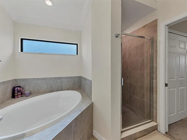 5634 Palmer Cir #201 — Photo 9