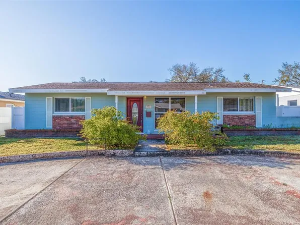 934 41st Ave NE, Saint Petersburg, FL 33703