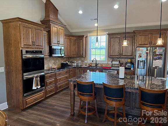 3rd image of 4307 River Rd