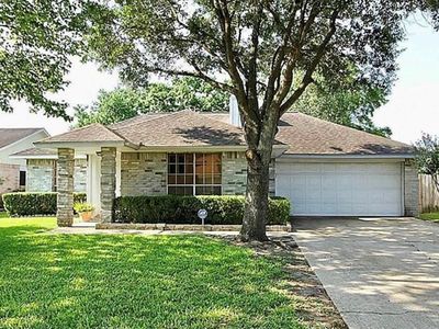 10015 Green Valley Ln, Houston, TX, 77064