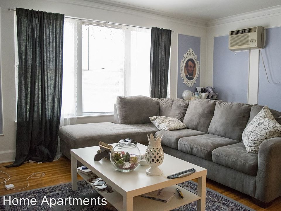 1st image of 26 Dale St S APT 205