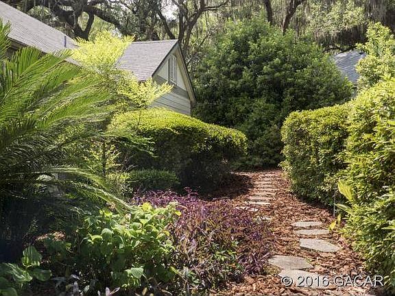 Courtyard by front door