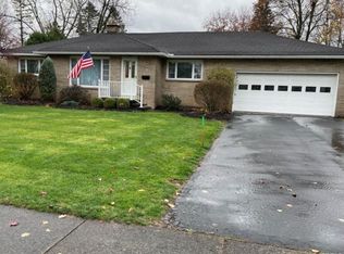 12 Harding Ave, Lockport, NY 14094