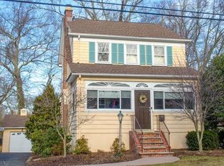 46 Dean St, Madison, NJ 07940