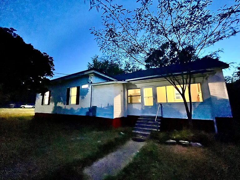 106 Hopper St — Photo 2
