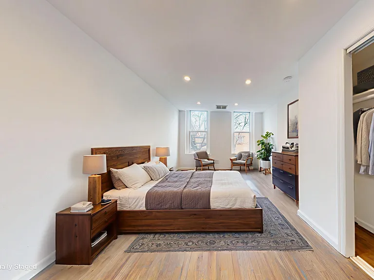 253 3rd St #2D — Photo 5