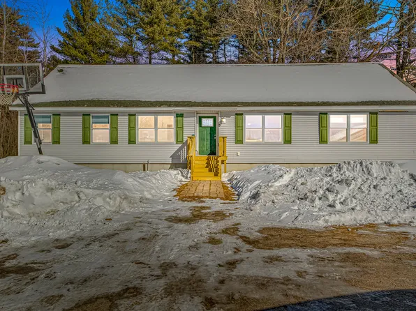 11 Cutting Corners Lane, Windham, ME 04062