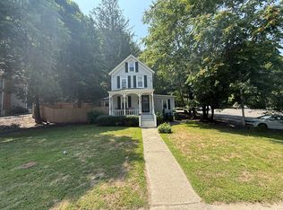 660 Main St #B, Pt Jefferson, NY 11777