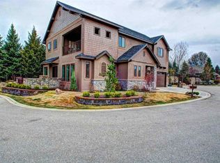 148 S Riverbridge Ln, Eagle, ID 83616