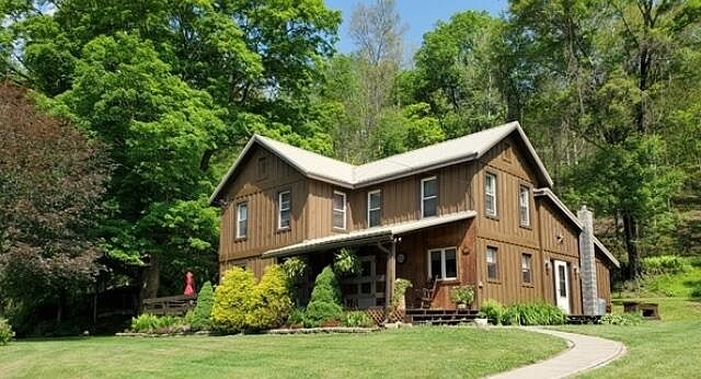 1st image of 31 Graham Ln