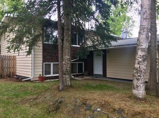 4251 Pinnacle Cir, Anchorage, AK 99504