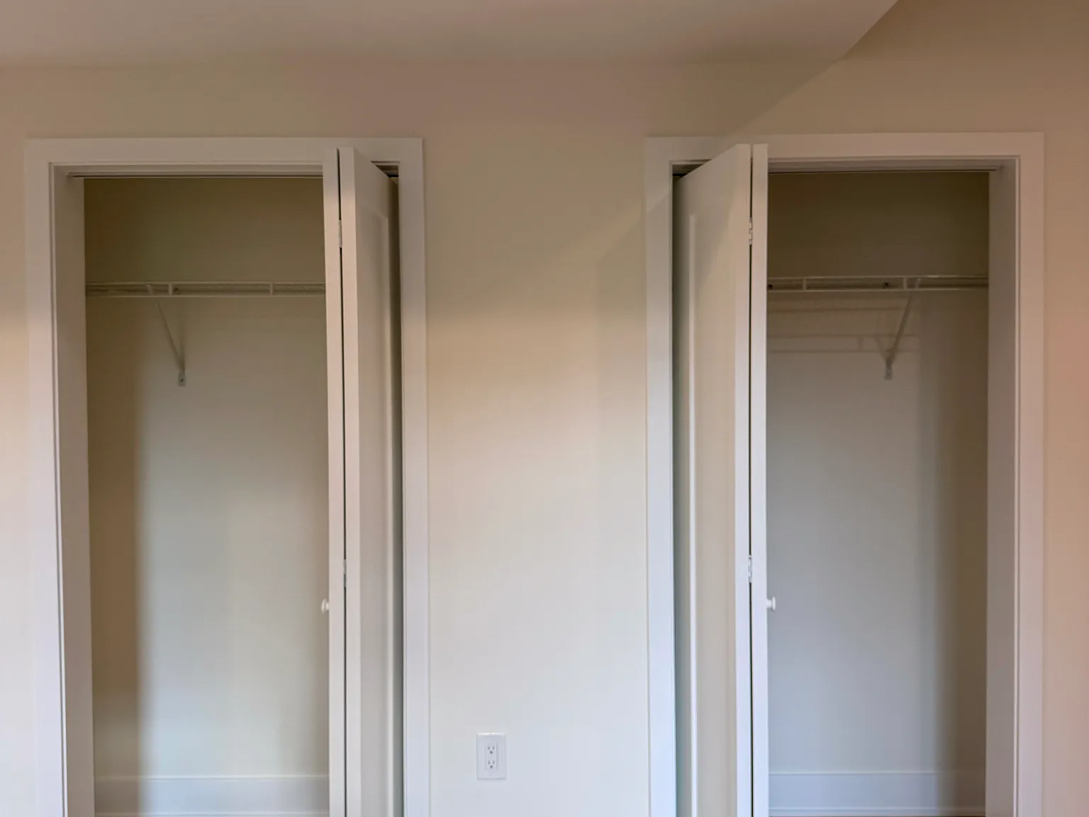 10228 Sager Ave ADU — Photo 3