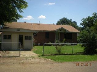223 Lakeview Dr, Horseshoe Lake, AR 72348
