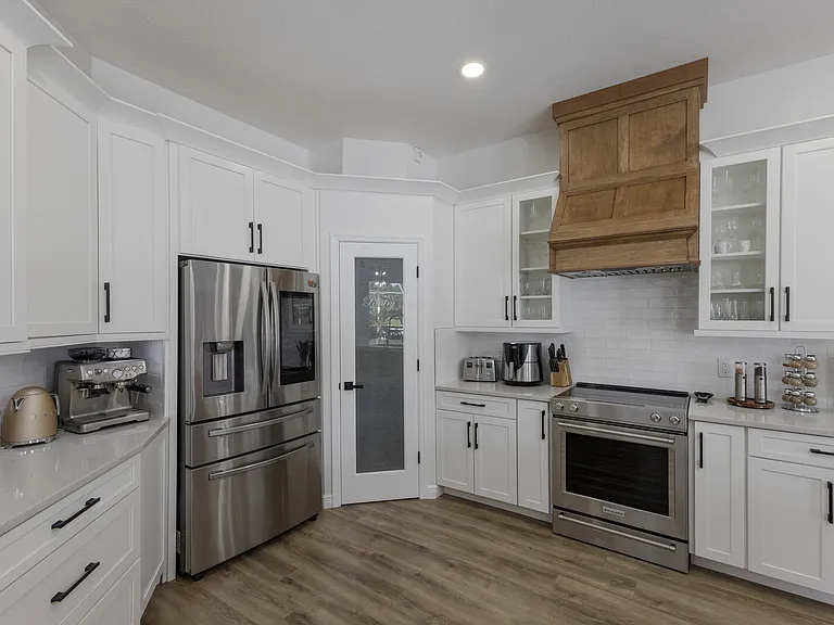 9405 Boxthorn Pl — Photo 53