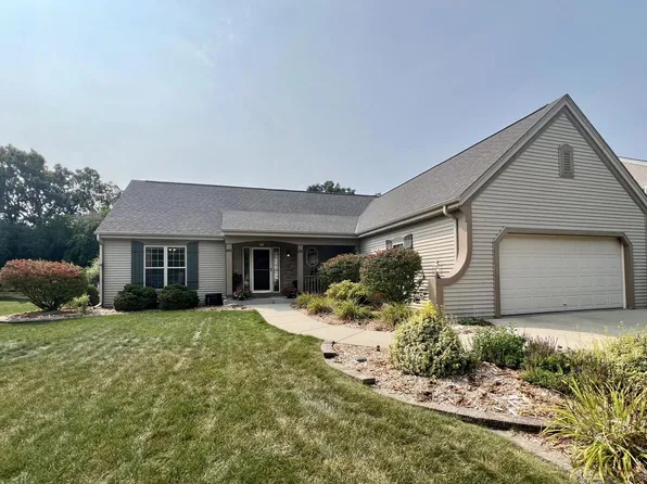 951 Dana LANE, Waukesha, WI 53189